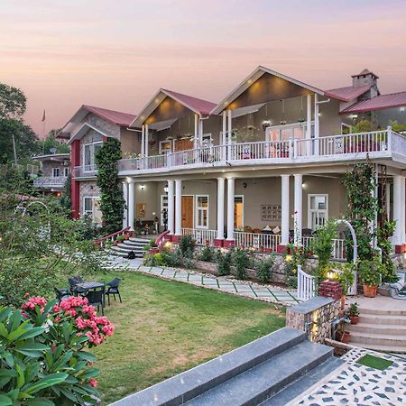 Stayvista At Silveroaks Cottage Деградун Екстер'єр фото