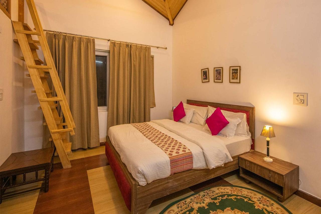 Stayvista At Silveroaks Cottage Деградун Екстер'єр фото